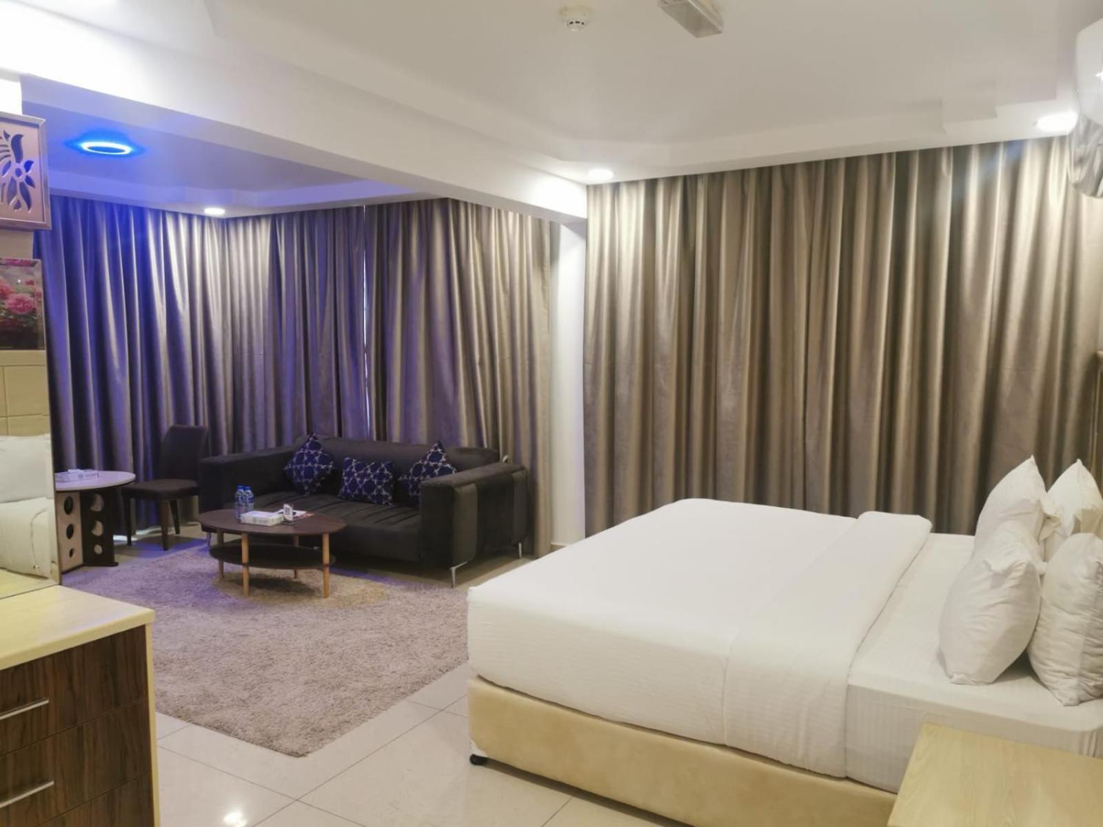 Diamond Star Hotel فندق النجمة الماسية Сиб Экстерьер фото